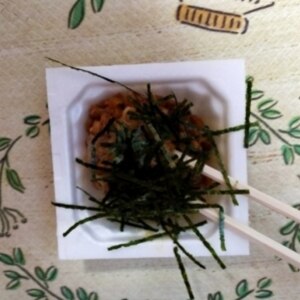 韓国海苔納豆丼